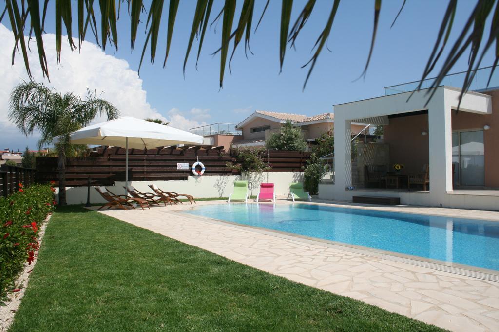 Paradise Latchi Villa Polis Bilik gambar
