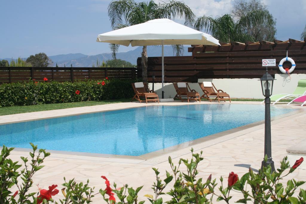 Paradise Latchi Villa Polis Bilik gambar