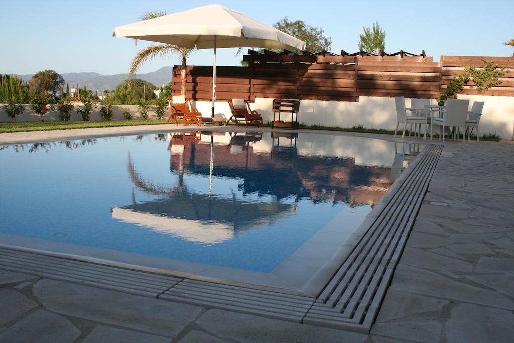 Paradise Latchi Villa Polis Bilik gambar
